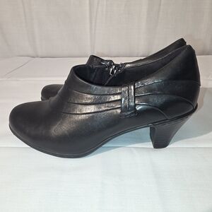 Rockport Black Heeled Boots for Women